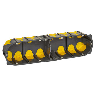 UP-Einlassdose Batibox - 4-fach